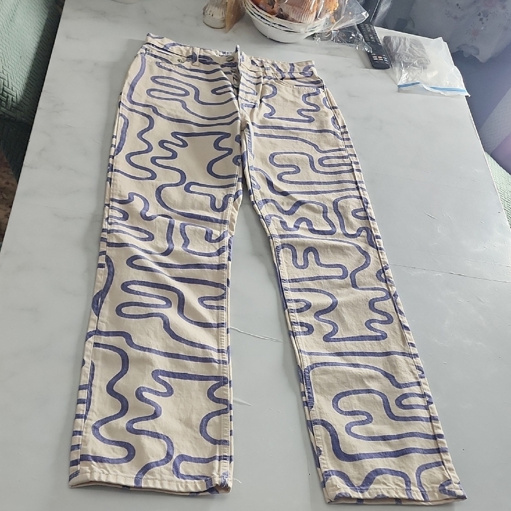 Sara Blue and Cream Patterned Trousers - Picture 2 of 8